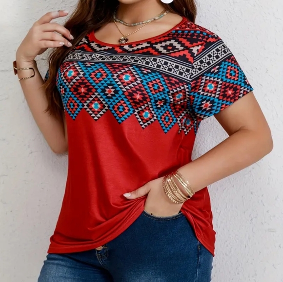 NWOT Aztec Print Tee - Picture 1 of 3